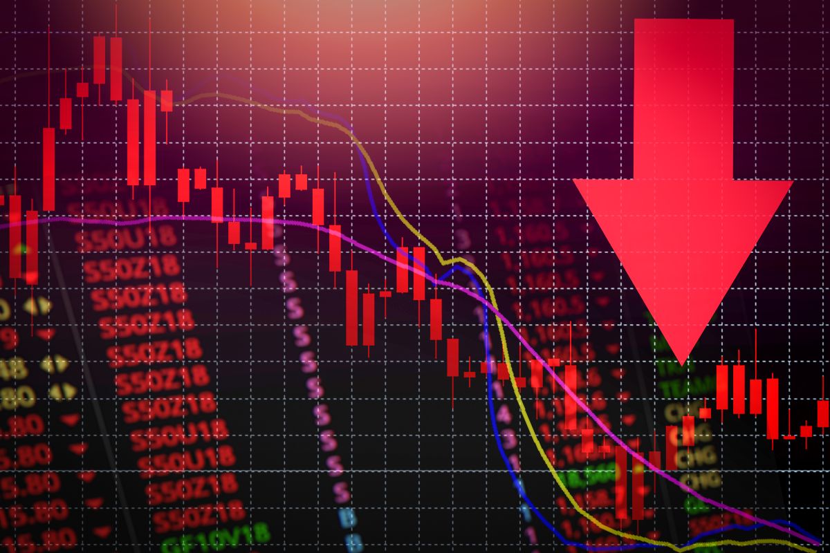 Deflatie - cum se diferentiaza de inflatie si ce impact are asupra economiei romanesti